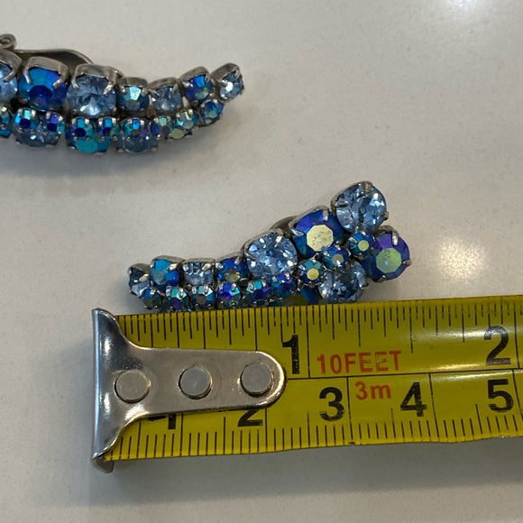 Vintage Sherman Clip on Earrings - Picture 5 of 7